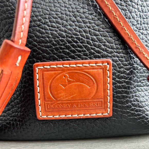 Dooney & Bourke Black Pebbled Leather Bucket Bag | British Tan Trim. EUC - Picture 2 of 5